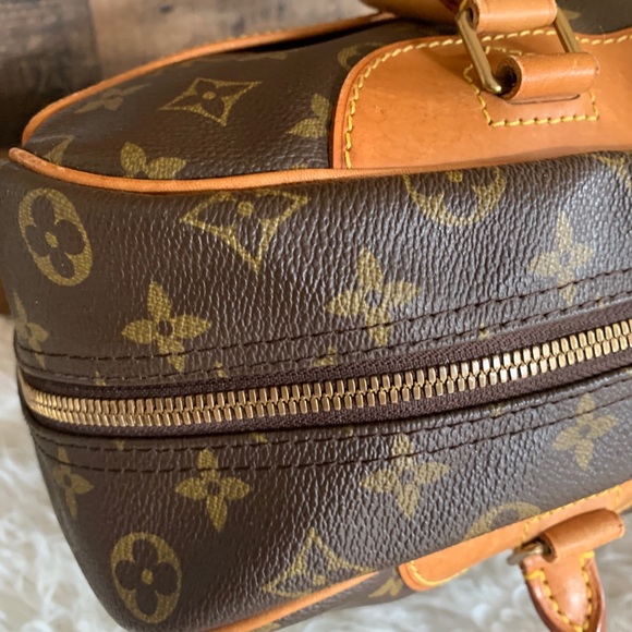 100% guarantee authentic pre owned Dueville mono. - Picture 6 of 16